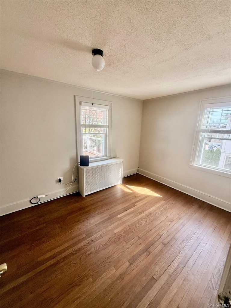 11 Madison Avenue - Photo 8