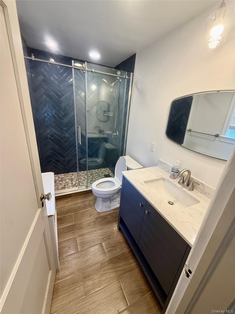11 Madison Avenue - Photo 4