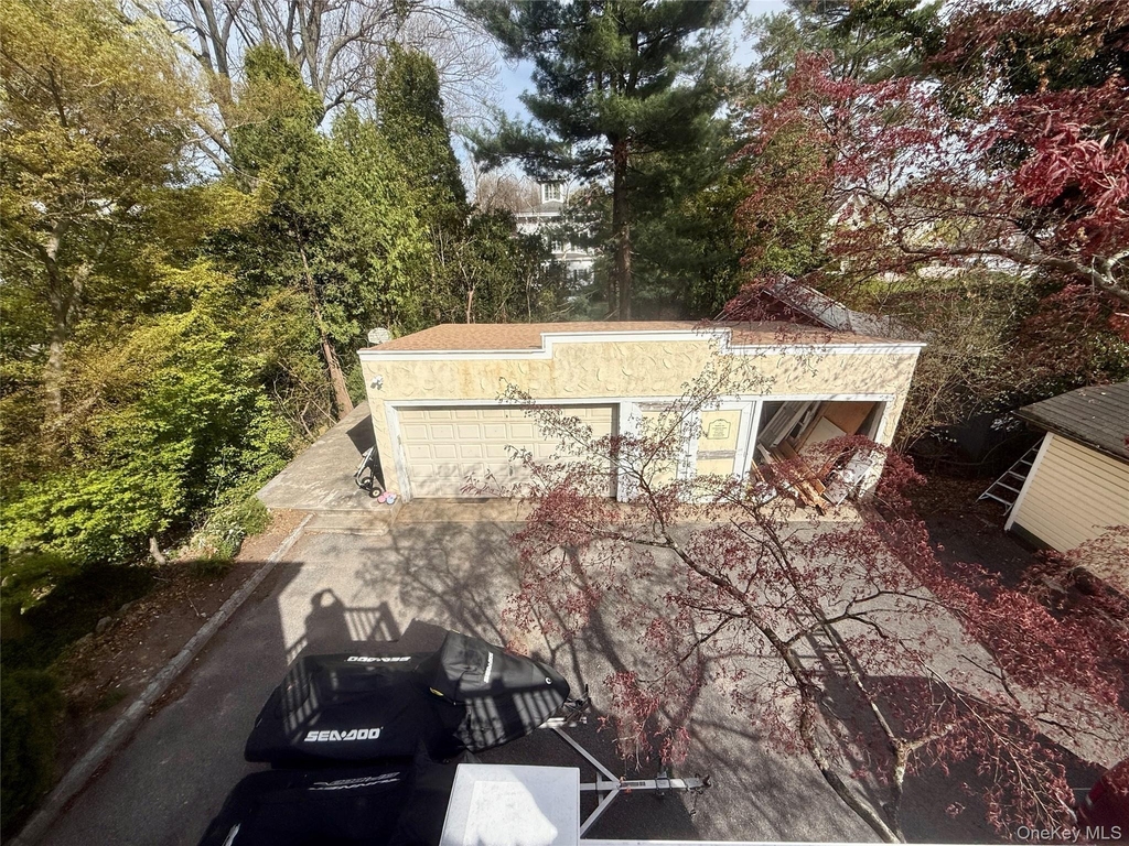 11 Madison Avenue - Photo 11