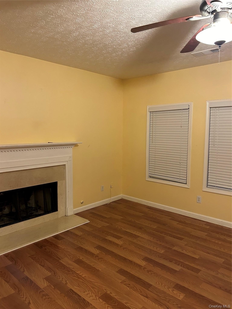 60 Parc Court - Photo 2
