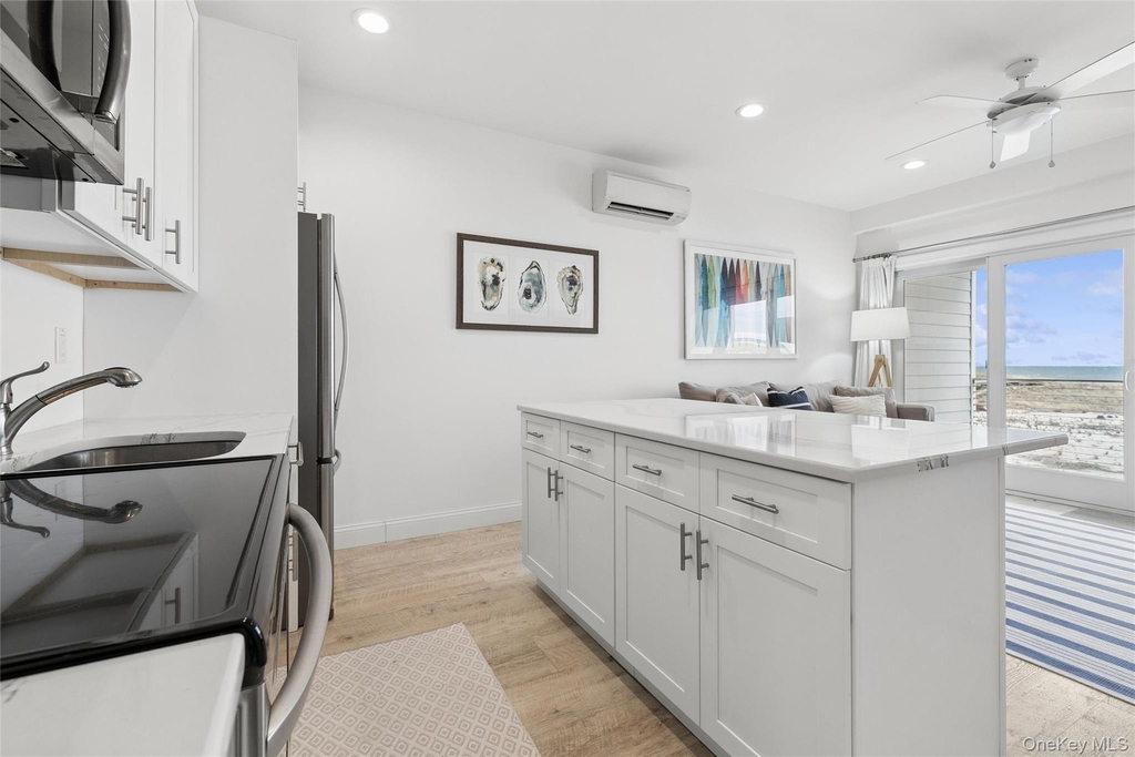 473 Dune Road - Photo 14