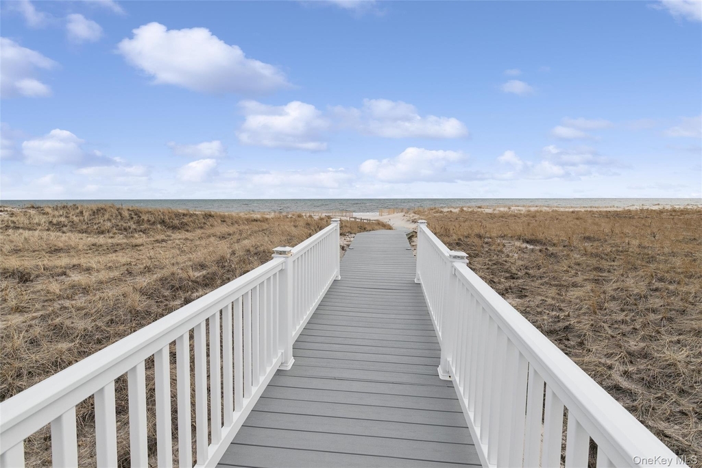 473 Dune Road - Photo 5