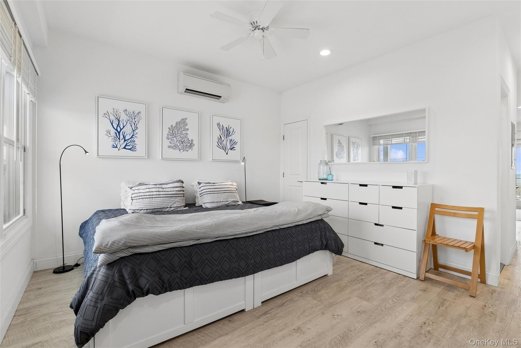 473 Dune Road - Photo 9