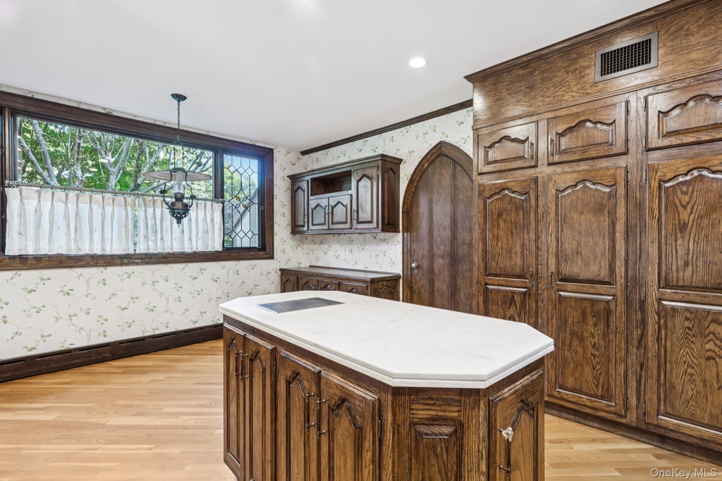 18 Heights Road - Photo 14