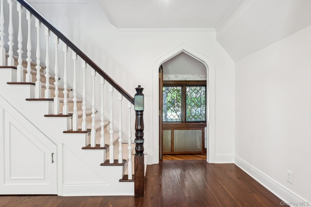 18 Heights Road - Photo 6
