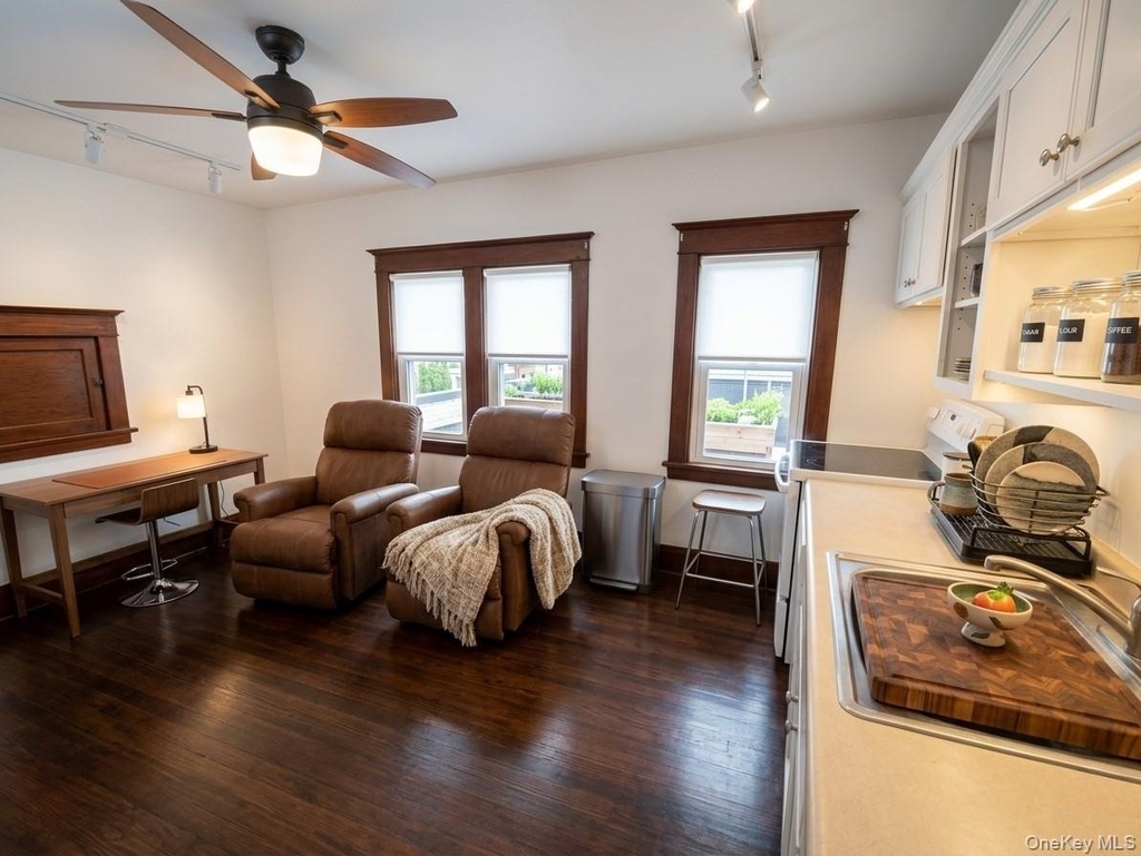 100 Westside Avenue - Photo 1