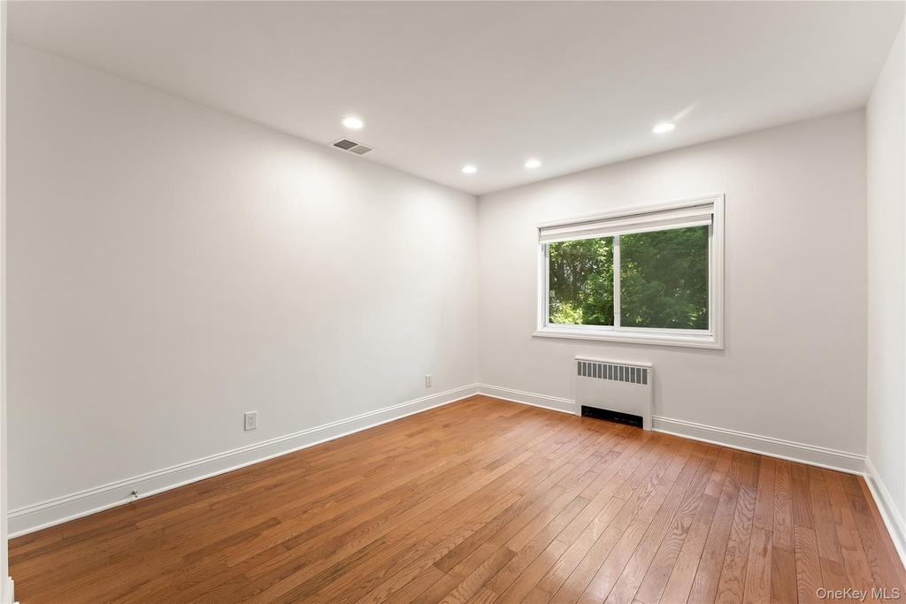 128 Moorland Drive - Photo 10