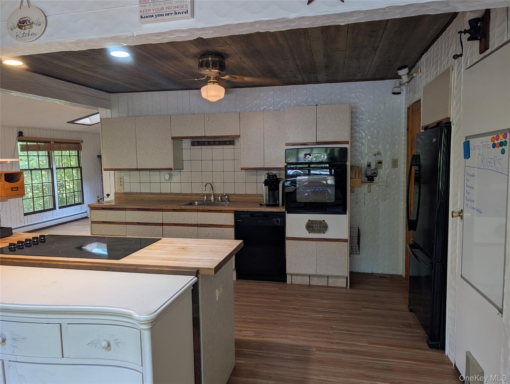 45 Sunken Meadow Road - Photo 8