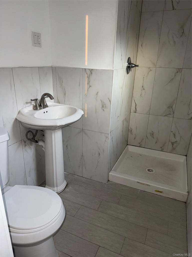 13916 Caney Lane - Photo 7