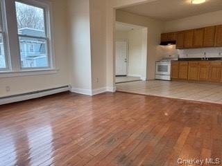 390 Main Street - Photo 2