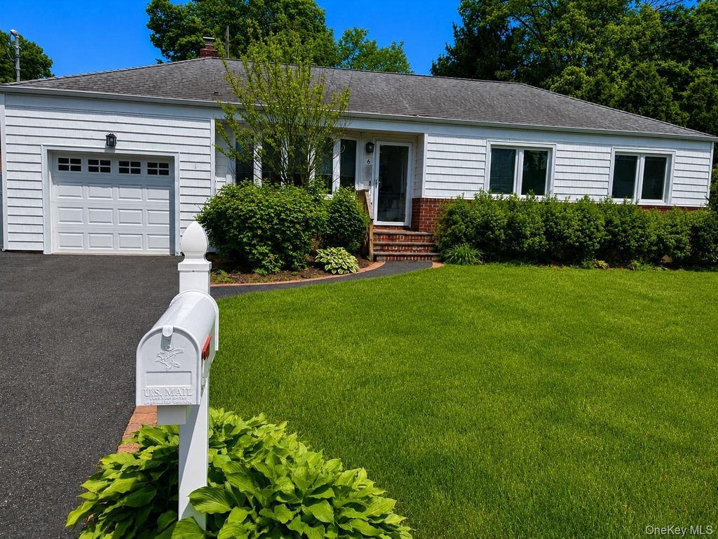6 Sinclair Drive - Photo 1