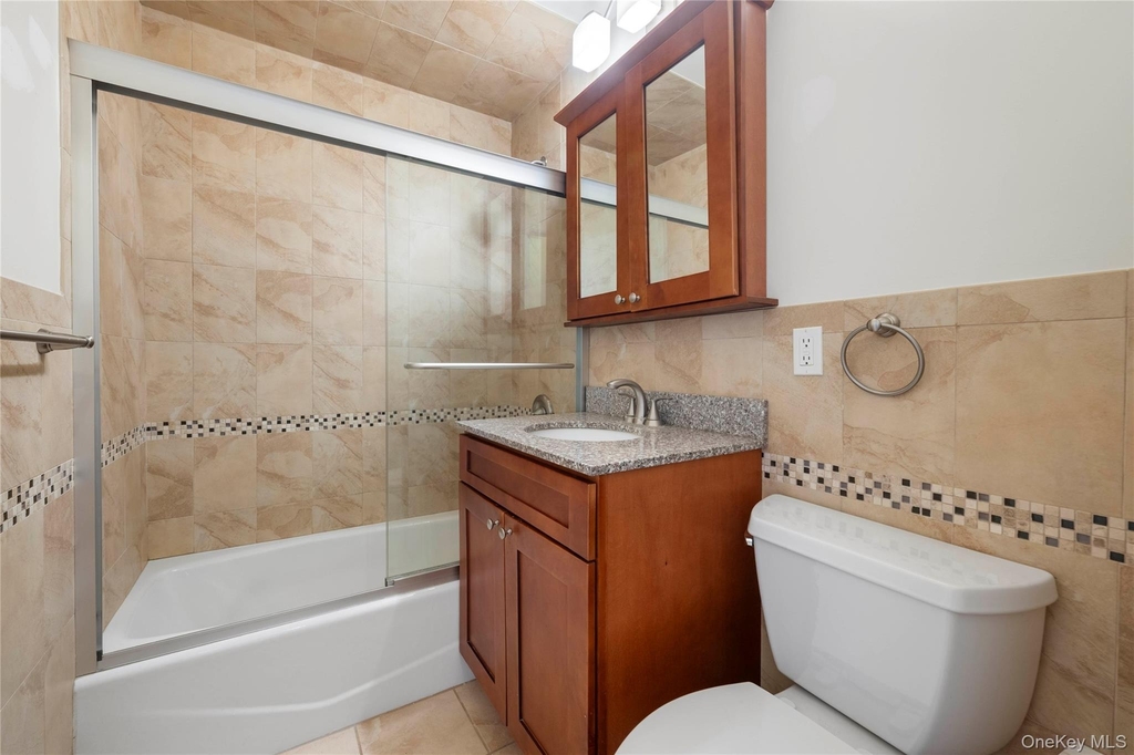 101 Gedney Street - Photo 10