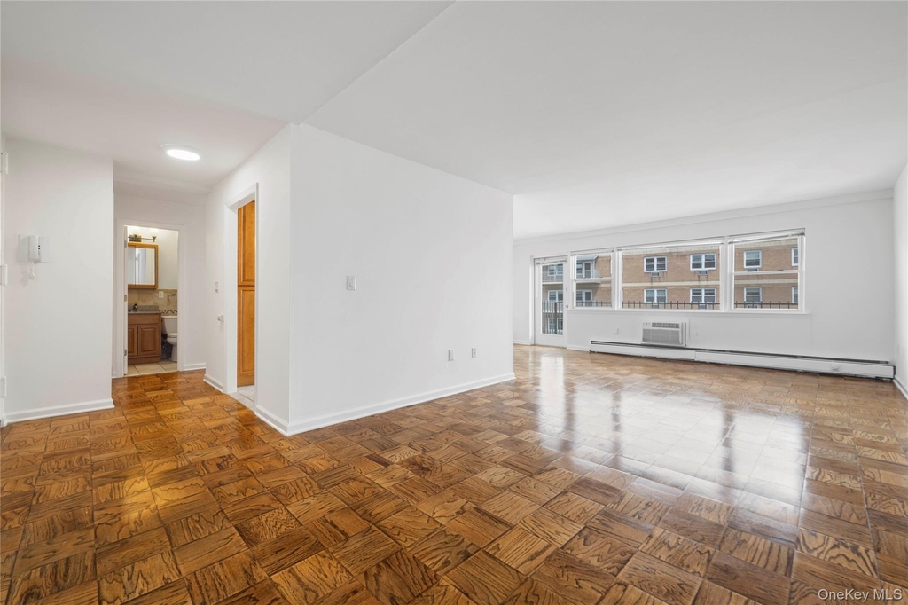 101 Gedney Street - Photo 2