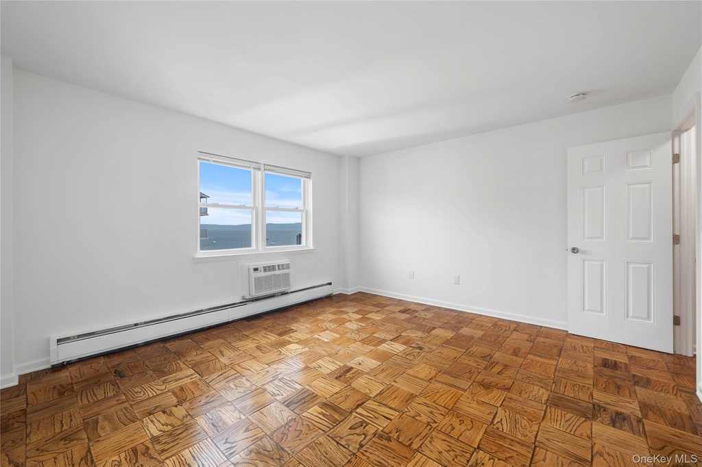 101 Gedney Street - Photo 9