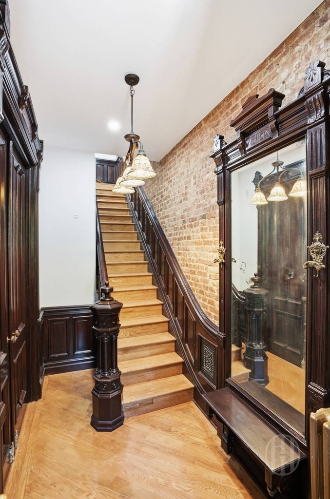 114 W 131st Street - Photo 10