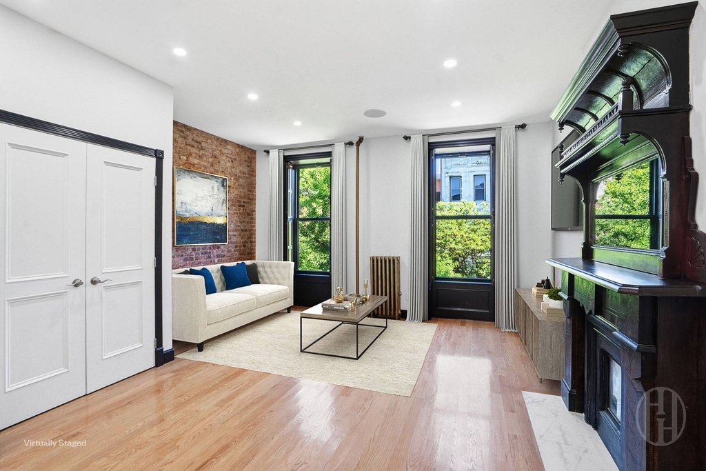 114 W 131st Street - Photo 2