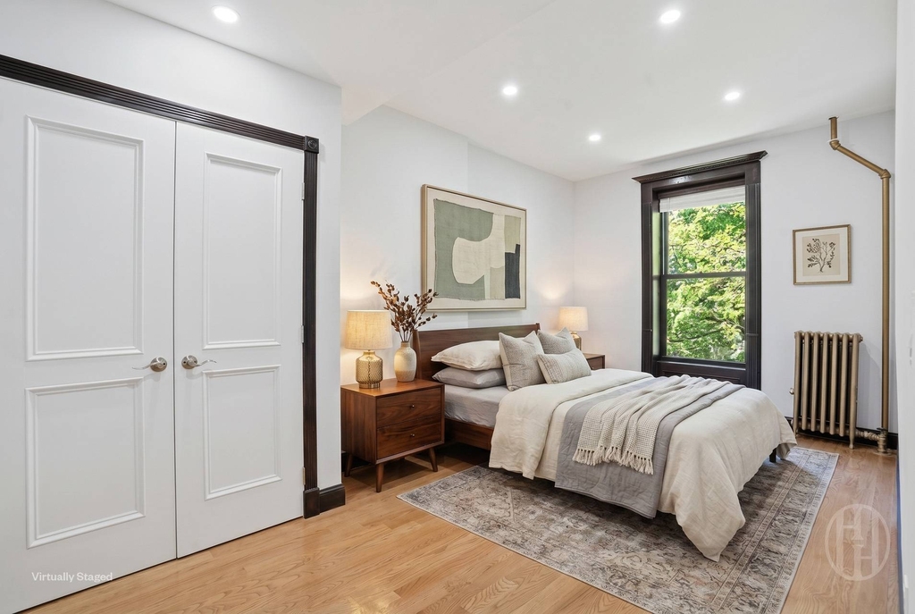114 W 131st Street - Photo 11
