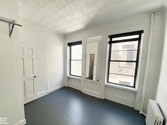 714 10th Avenue - Photo 2