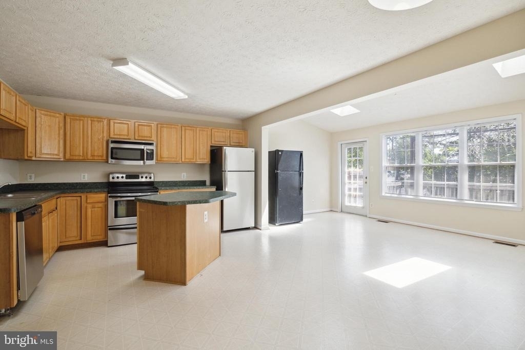 106 Charles Street - Photo 1