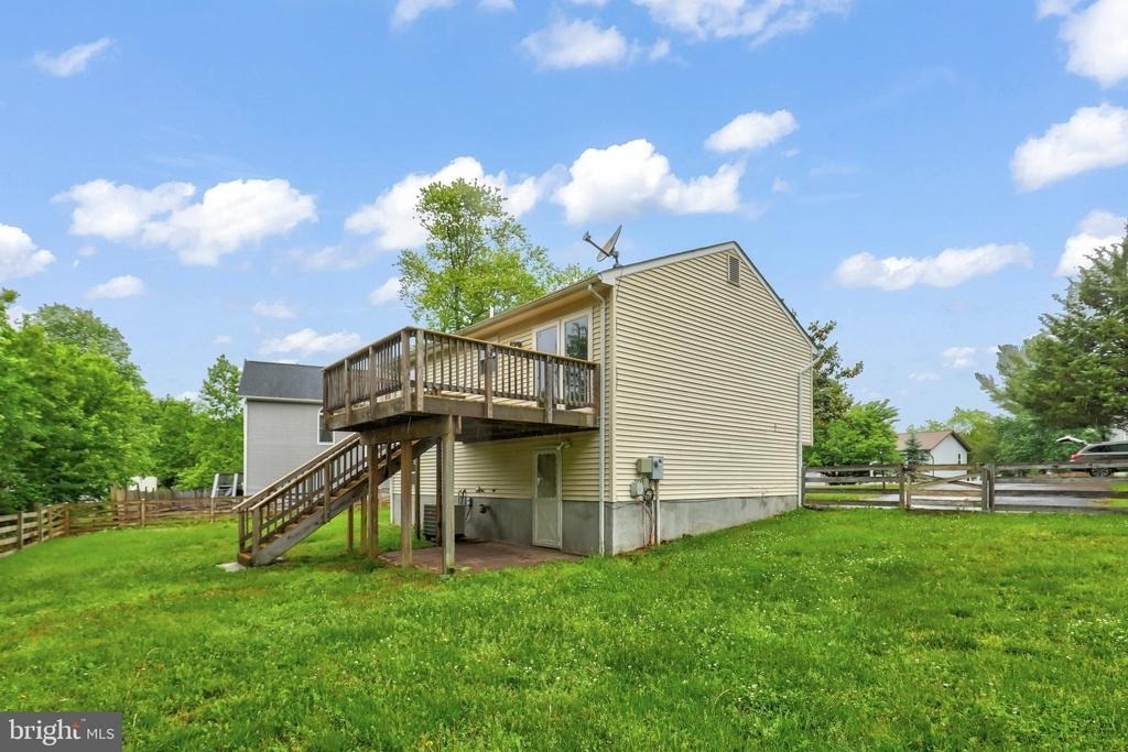 7 Bertram Boulevard - Photo 21