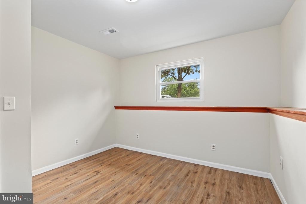 7 Bertram Boulevard - Photo 15