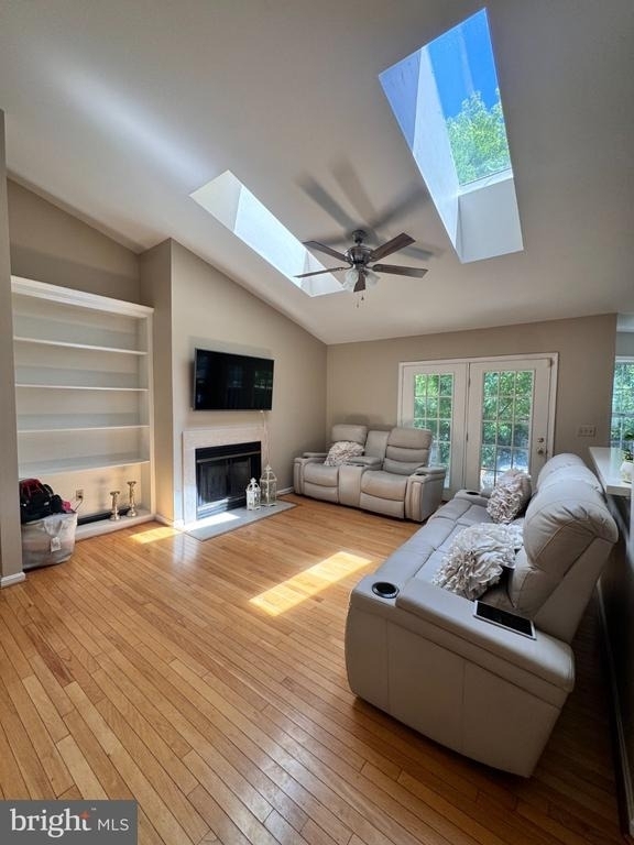 5420 Hazel Court - Photo 6