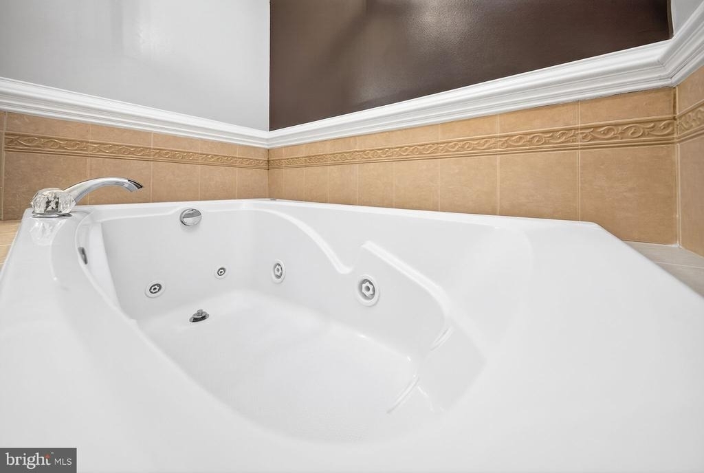 15825 John Diskin Circle - Photo 34
