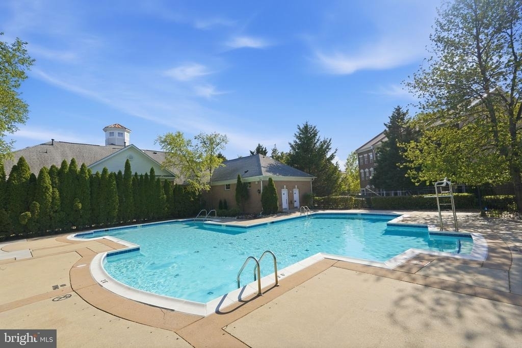 42496 Mayflower Terrace - Photo 23
