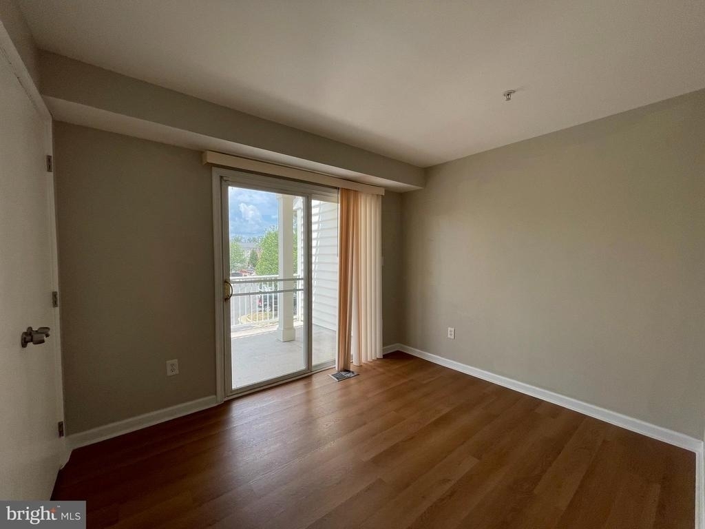 42301 Onyx Terrace - Photo 11