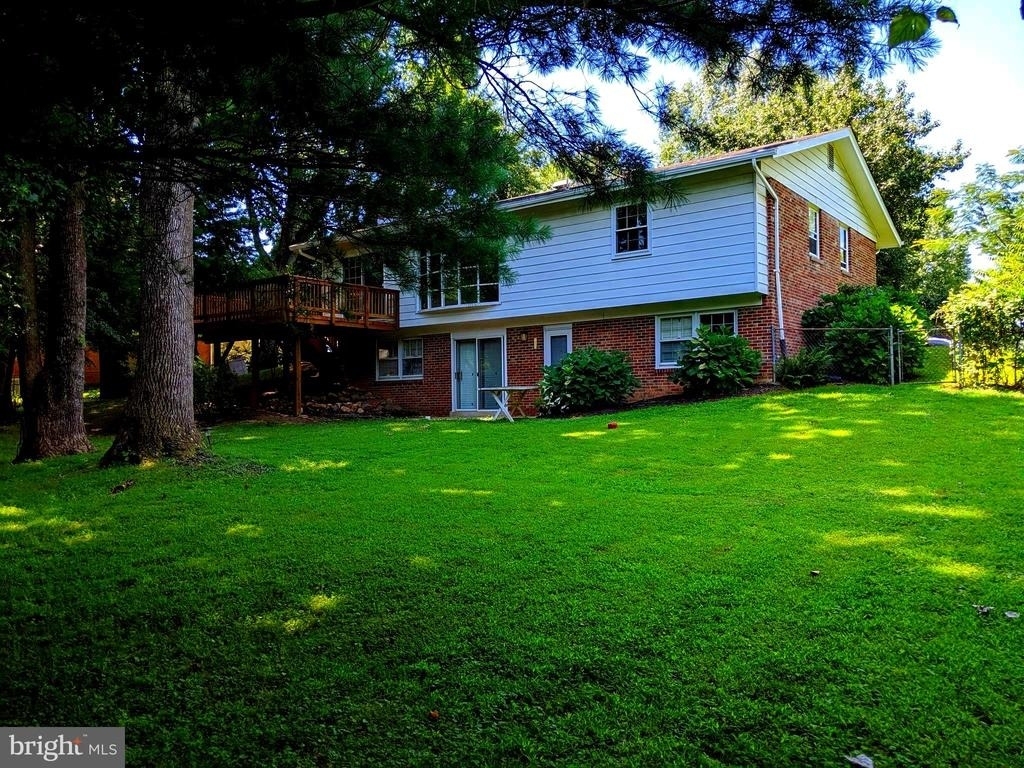 8702 Thunderbird Court - Photo 8