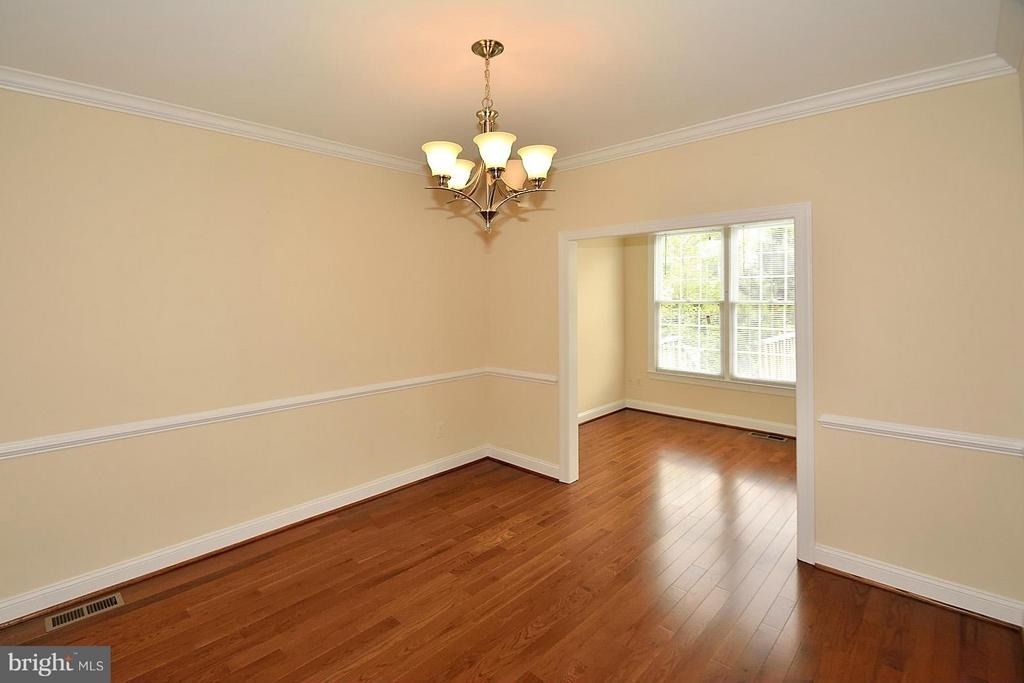 9425 Van Arsdale Drive - Photo 4