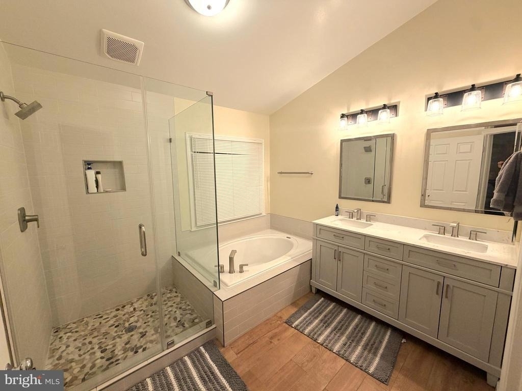 9425 Van Arsdale Drive - Photo 13