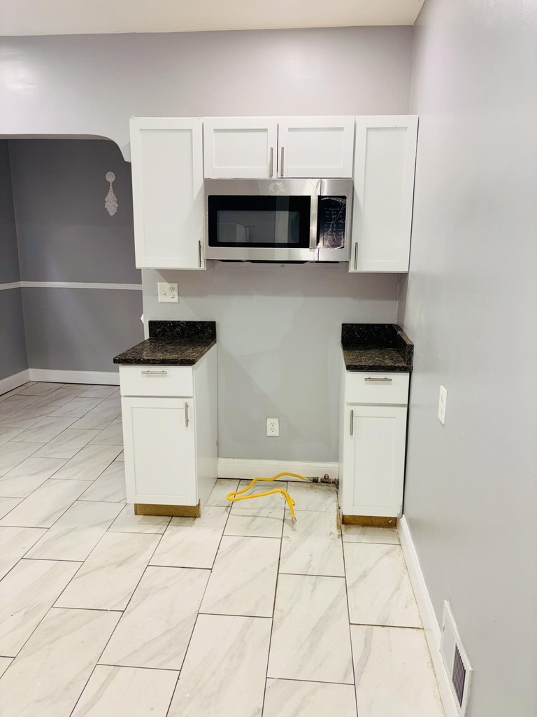 5791 Somerset Avenue - Photo 8