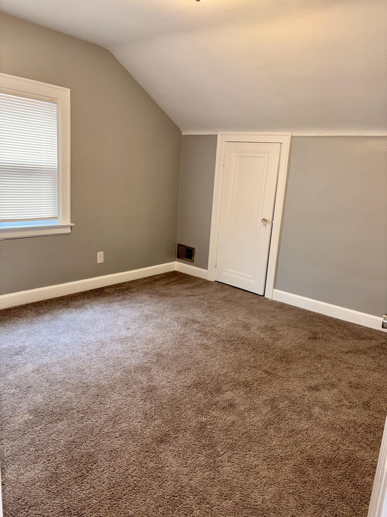 5791 Somerset Avenue - Photo 12