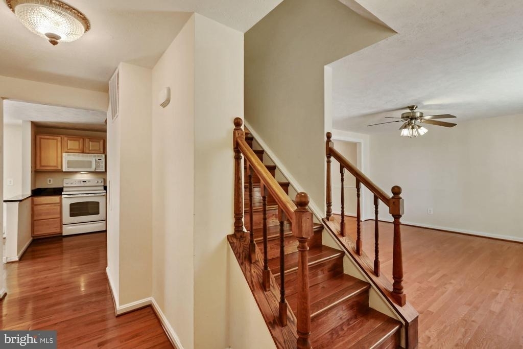 9404 Mirror Pond Drive - Photo 8
