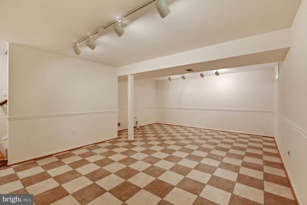 9404 Mirror Pond Drive - Photo 5