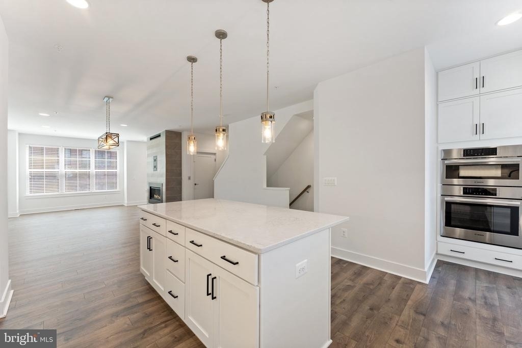 1876 Michael Faraday Drive - Photo 12