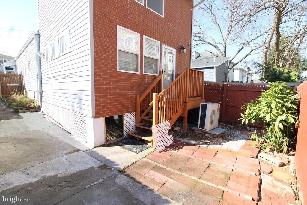 24 E Reed Avenue - Photo 19
