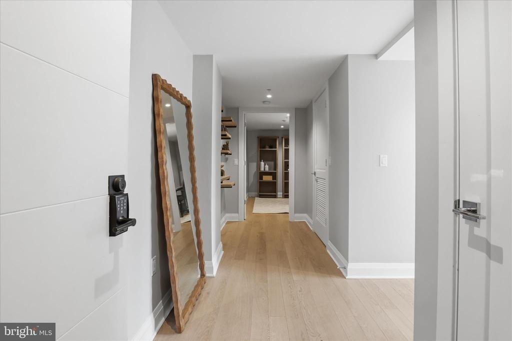 925 N Fairfax Street - Photo 5