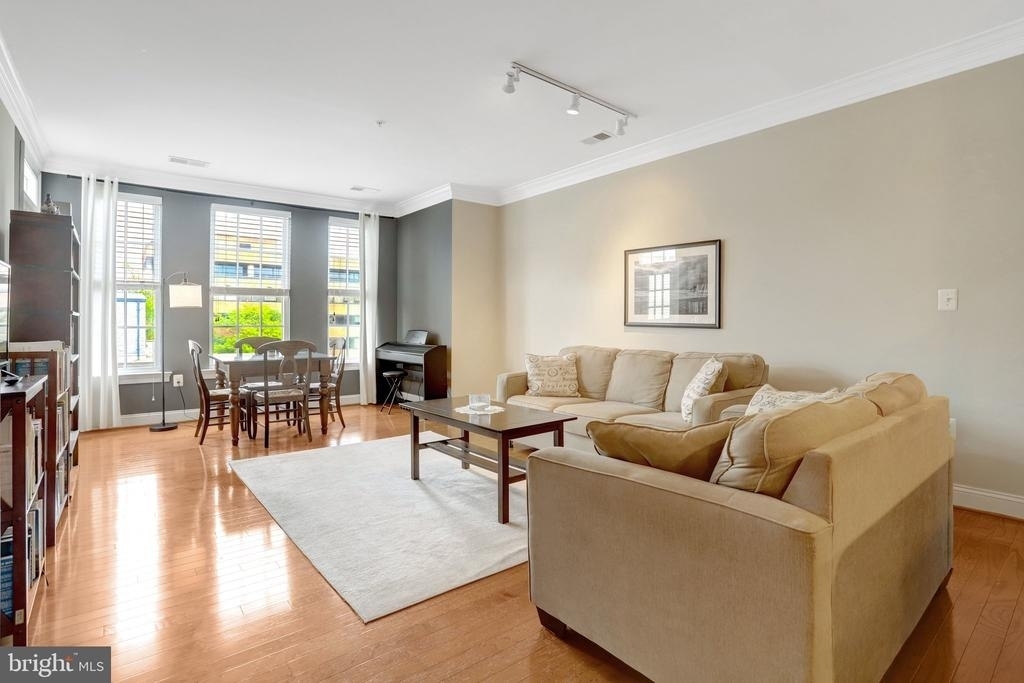 1023 N Royal Street - Photo 7
