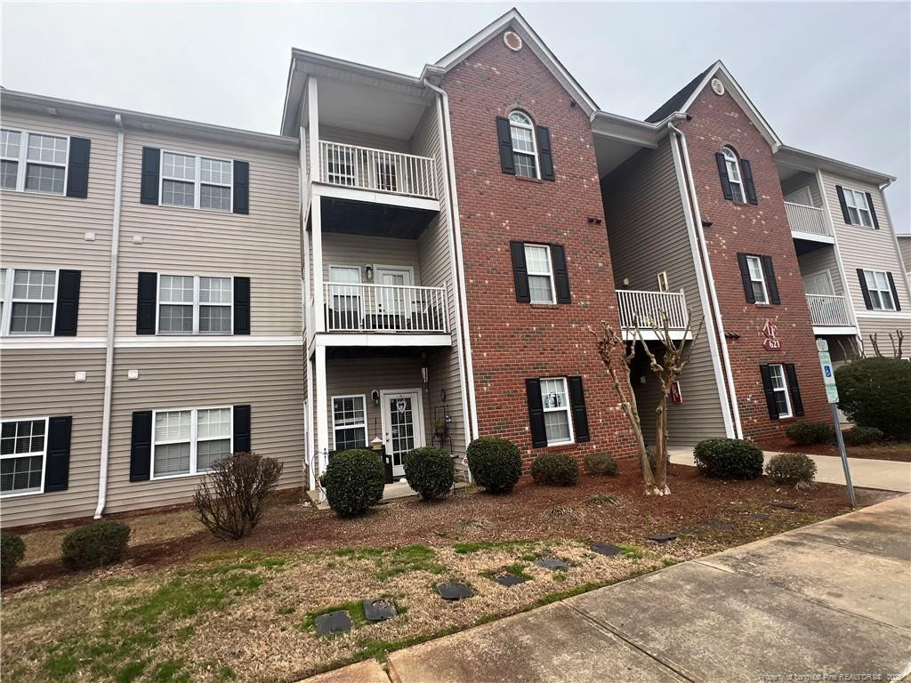 621 Marshtree Lane - Photo 0