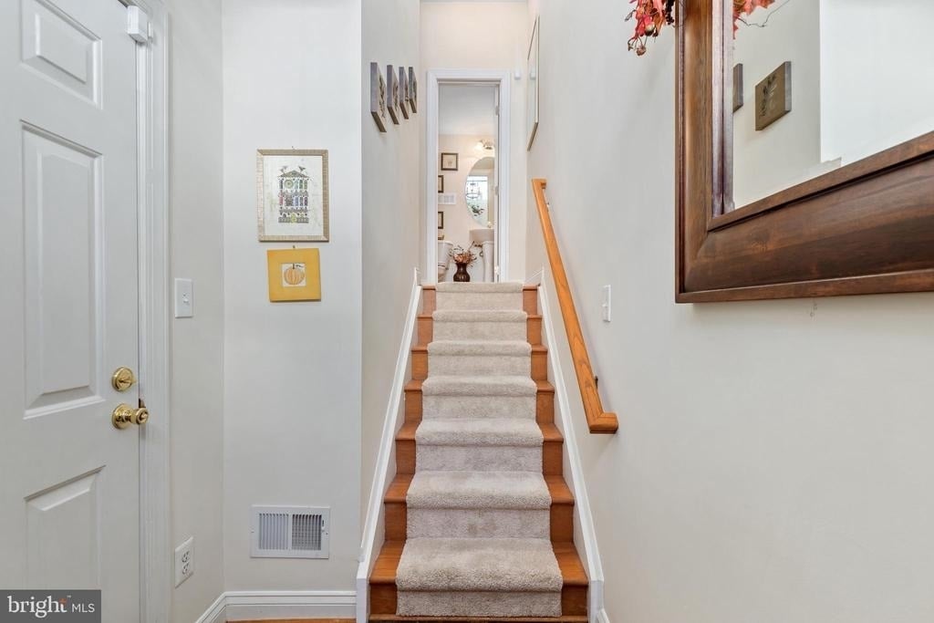 5114 Oneill Lane - Photo 3