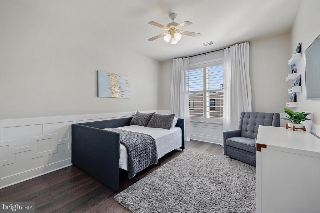 621 Bluemont Avenue - Photo 16