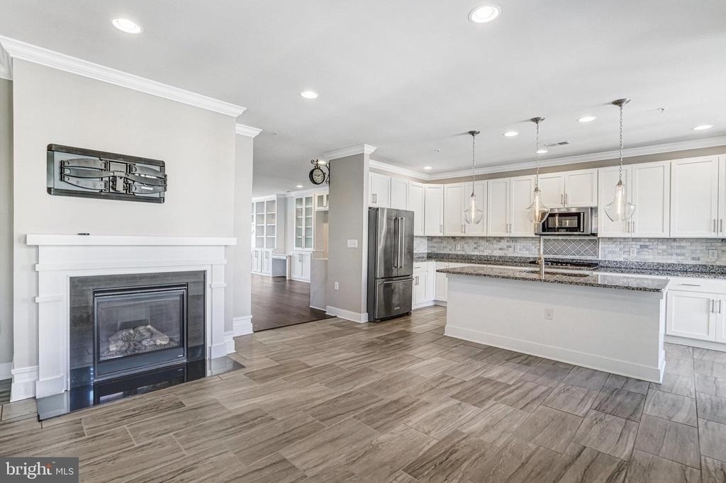 621 Bluemont Avenue - Photo 4