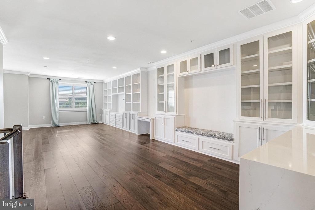 621 Bluemont Avenue - Photo 39