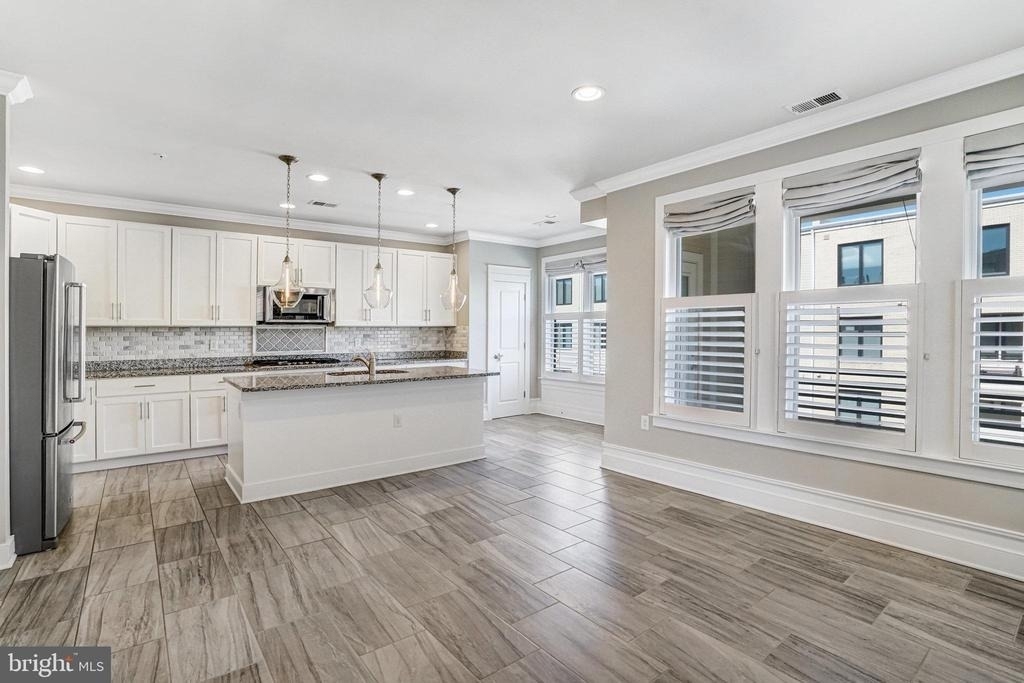 621 Bluemont Avenue - Photo 47