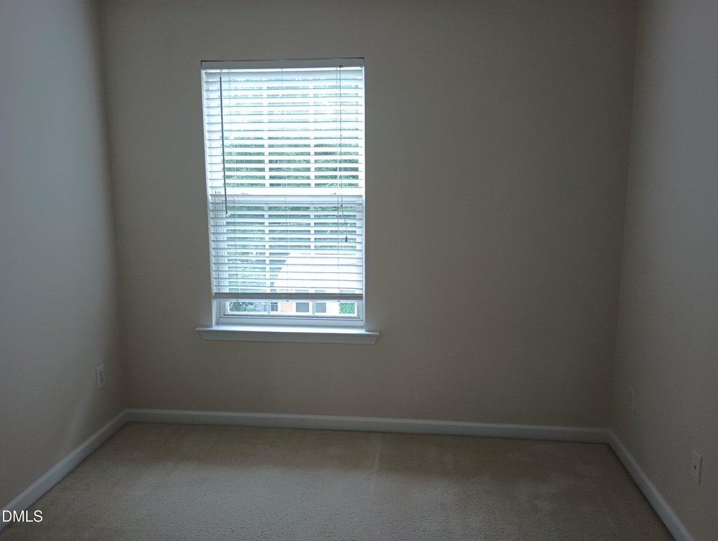 421 Madison Avenue - Photo 23