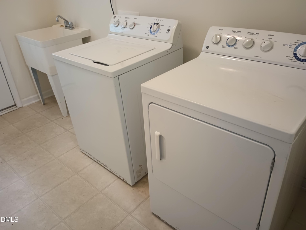 421 Madison Avenue - Photo 16