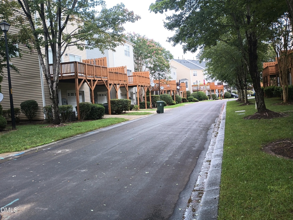 421 Madison Avenue - Photo 29