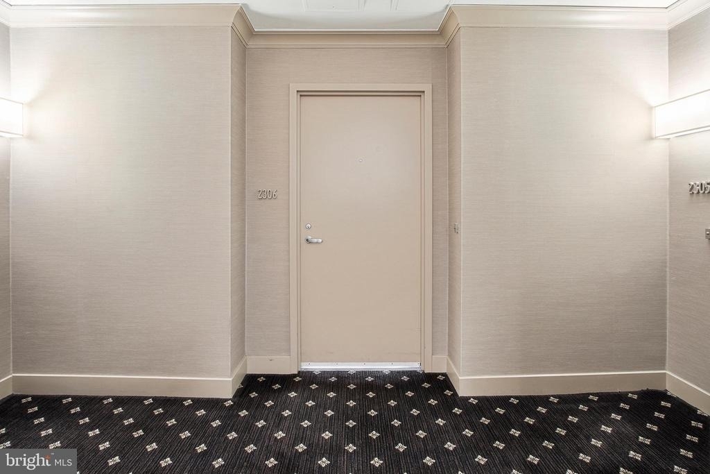 241 S 6th Street - Photo 8